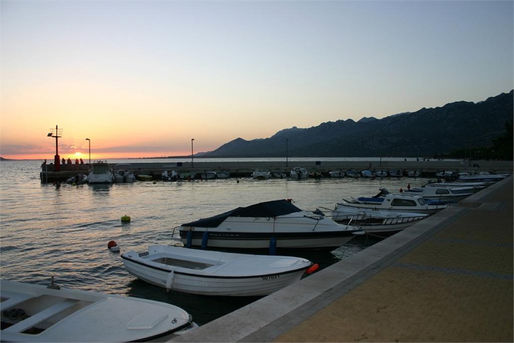 Apartments Irina Rovanjska Εξωτερικό φωτογραφία