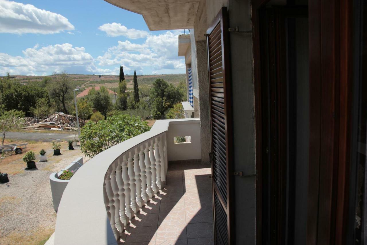 Apartments Irina Rovanjska Εξωτερικό φωτογραφία
